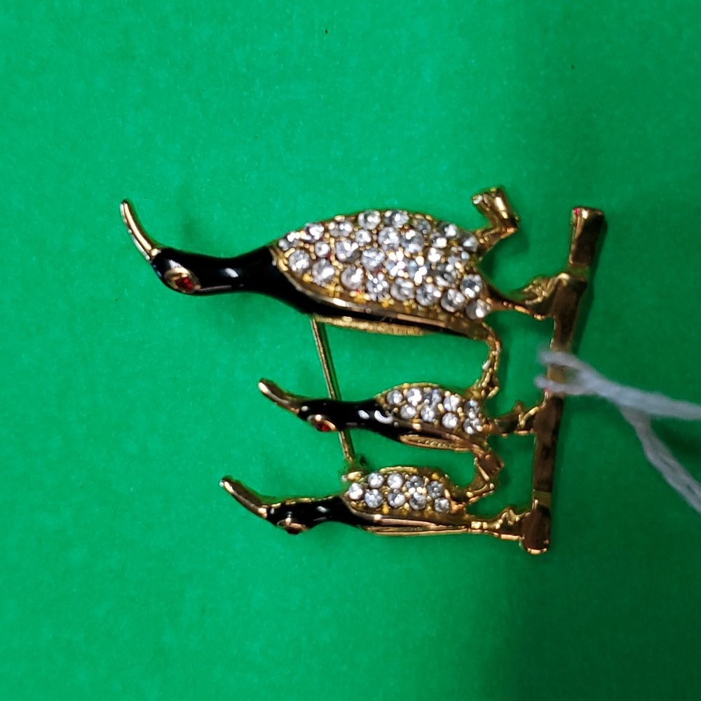 Brooch